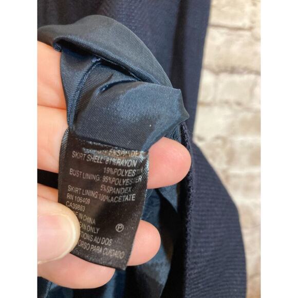 Antonio Melania Dress Womens 10 White & Navy Sheath Colorblock Ruffle Neck Work - Picture 5 of 14